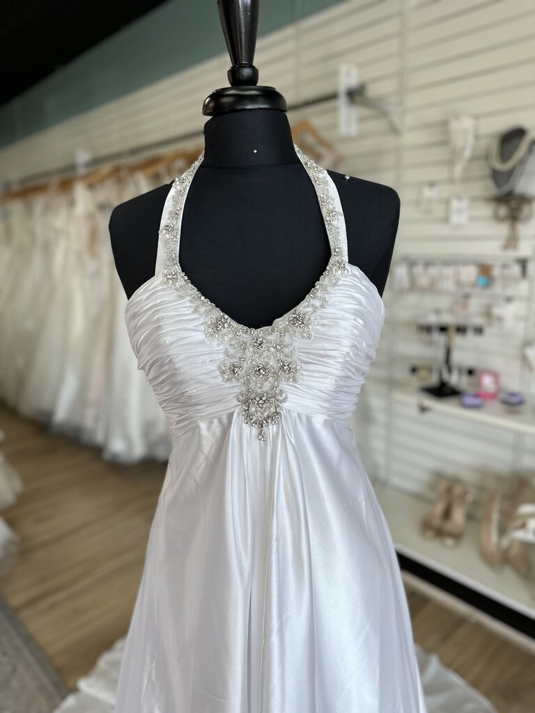 Private Collection White Satin Beaded Halter Detail Dress 8 Private Collection White Satin Beaded Halter Detail Dress 8