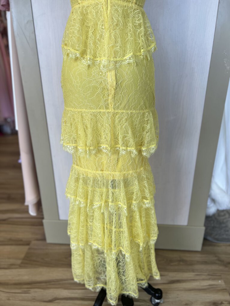 Majorelle Yellow Tiered Lace Long Formal Extra Small
