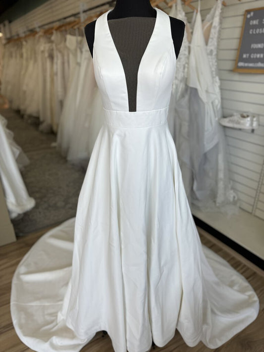 Stella York Plunge Simple A-Line Bridal Dress 10