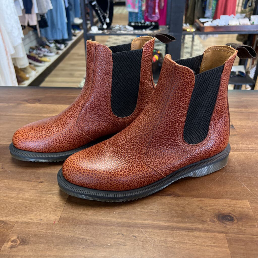 Doc Martens Kensington Flora Chelsea Boots 7.0 newdsalem