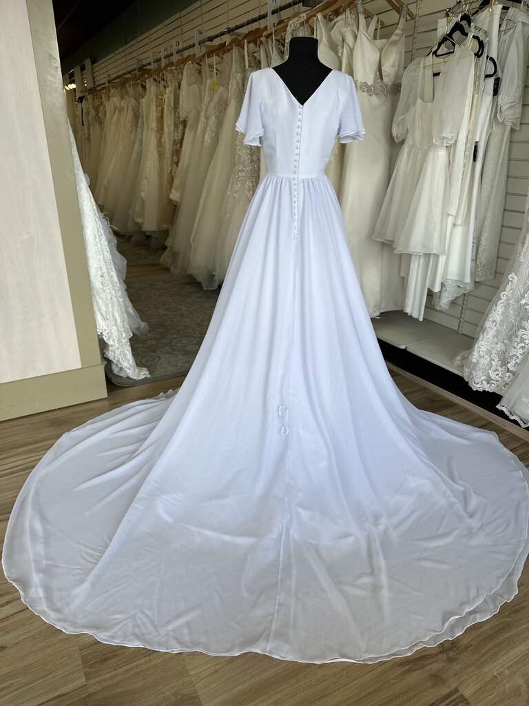 Lavender Chiffon Wedding Gown with Flutter Sleeves 10