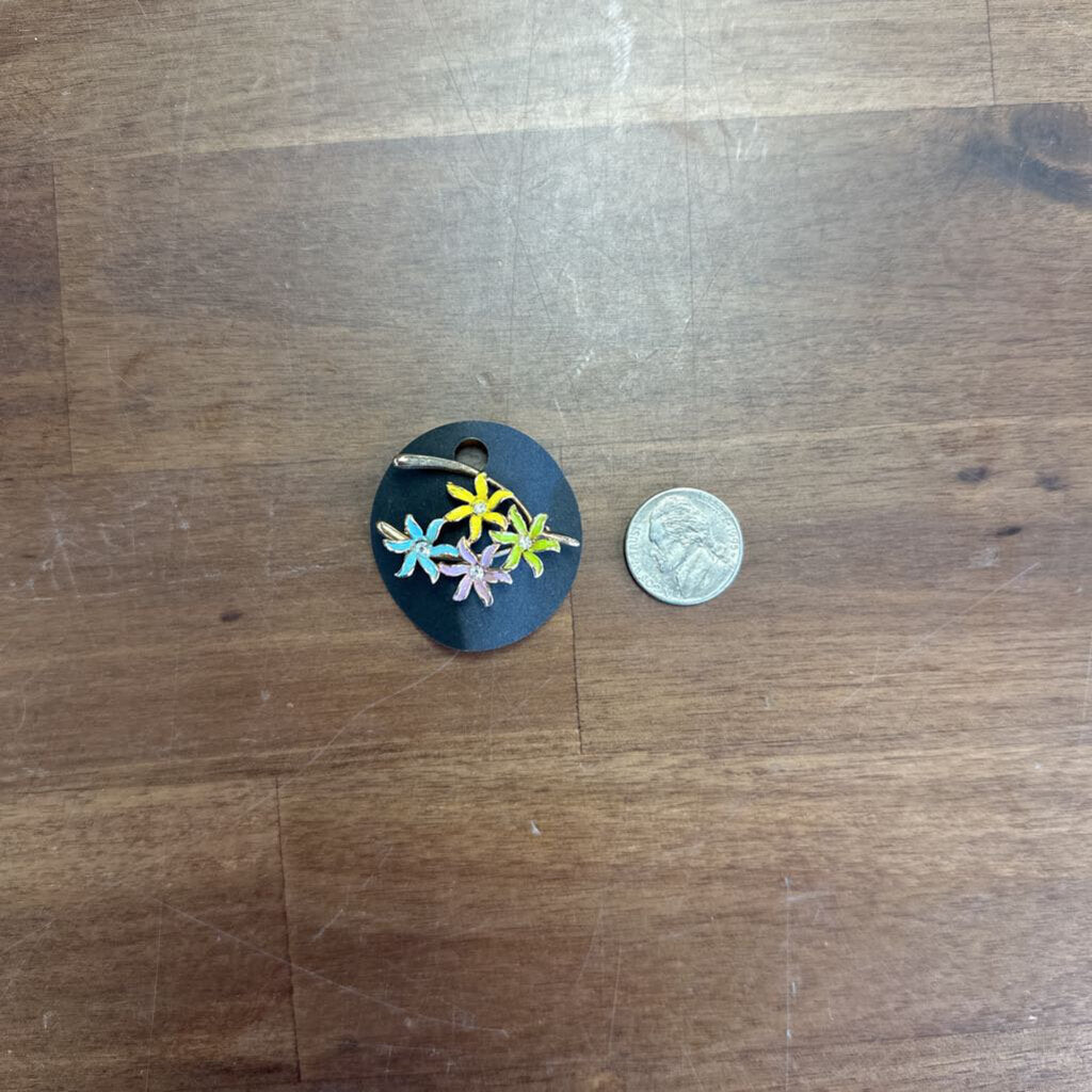 Multi Color Flower Pin