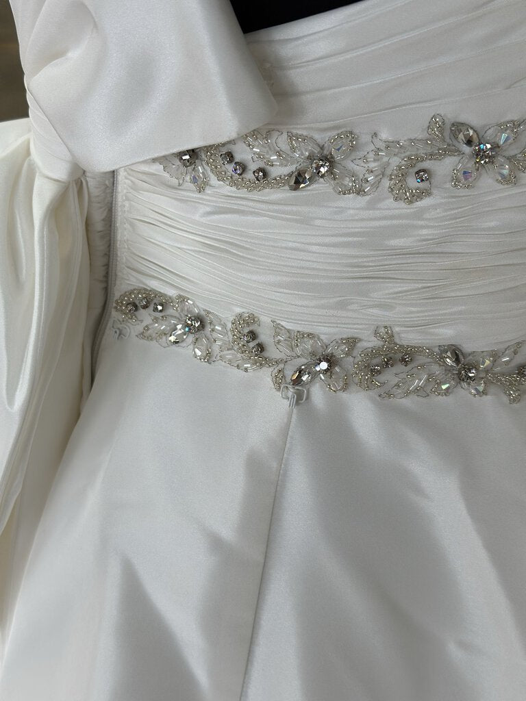 Alfred Angelo Strapless Satin Wedding Gown 10