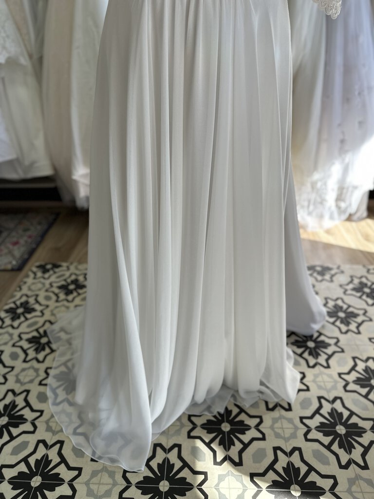 Studio Levana Beaded Lace Top Bridal Gown 20