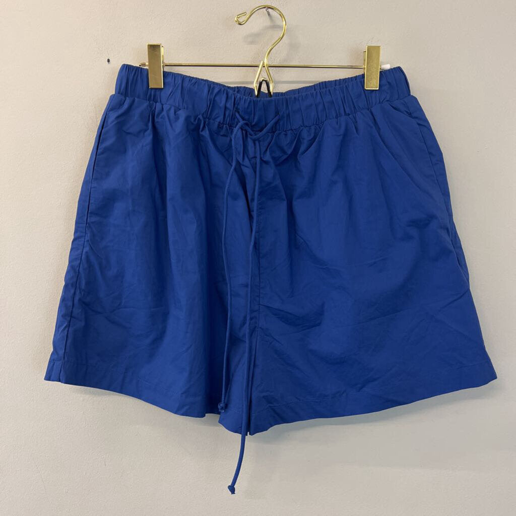 Crescent Blue Long Sleeve Button Down Top/ Shorts Set Medium