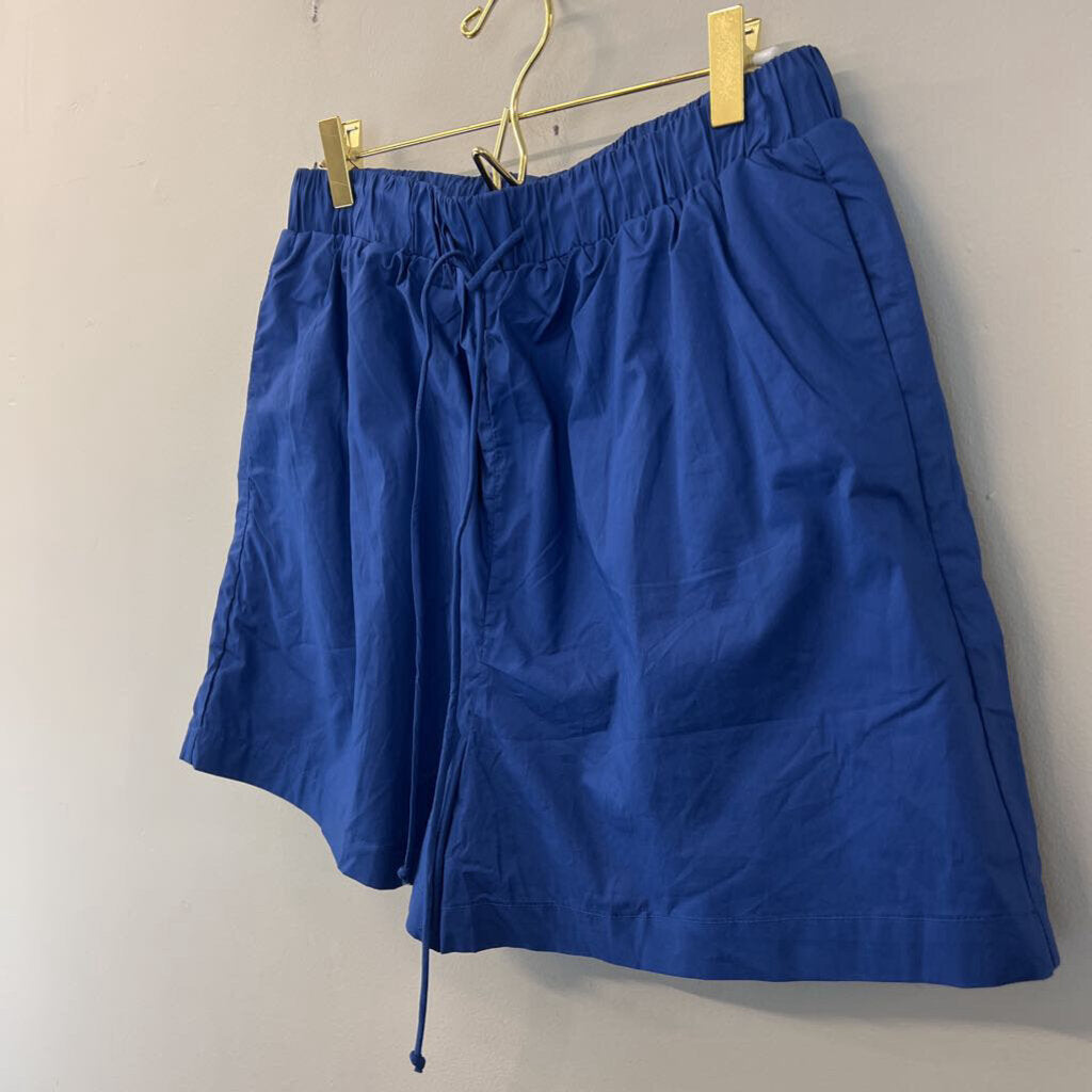 Crescent Blue Long Sleeve Button Down Top/ Shorts Set Medium