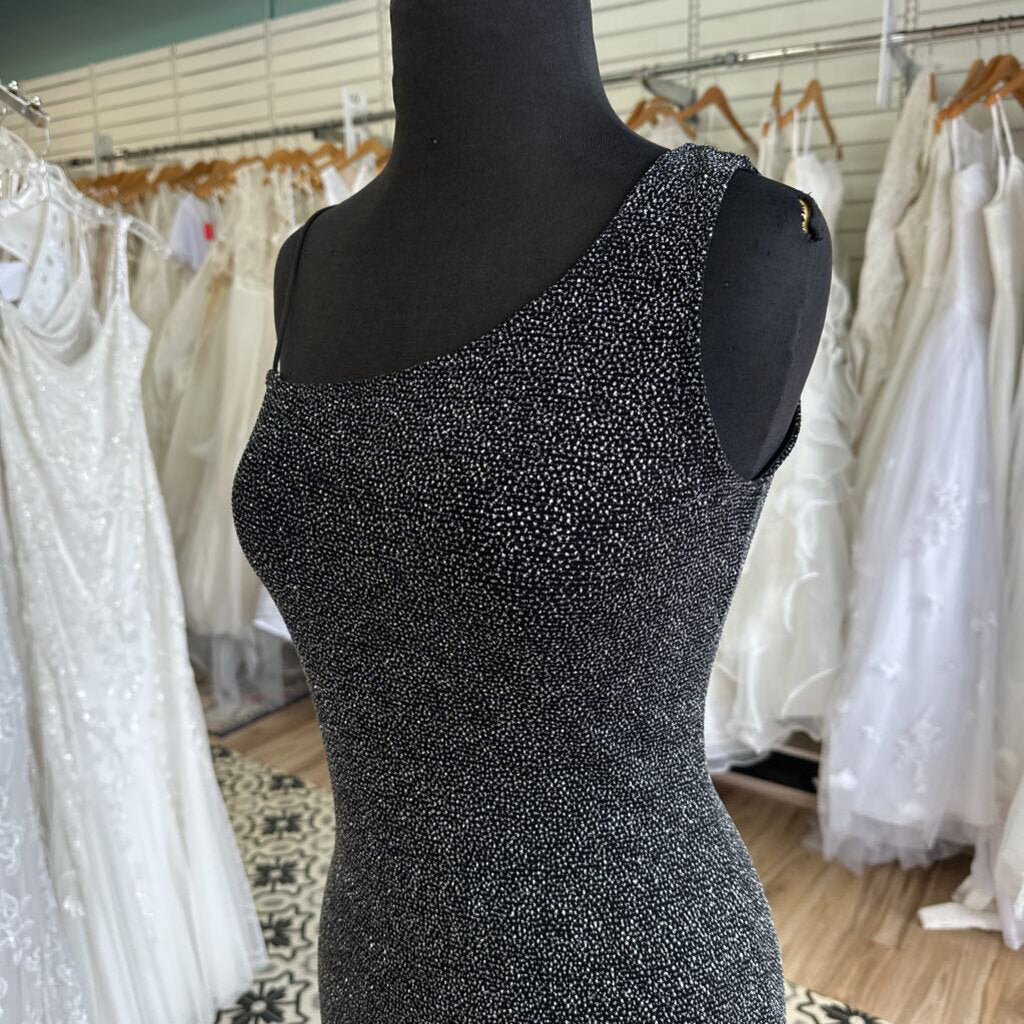 Y2K City Triangles One Shoulder Glitter Long Formal Dress Medium