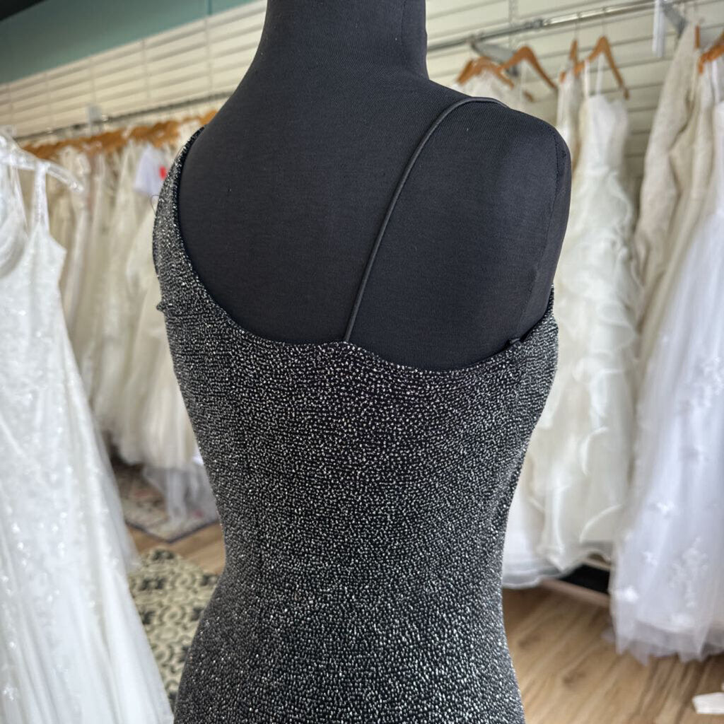 Y2K City Triangles One Shoulder Glitter Long Formal Dress Medium