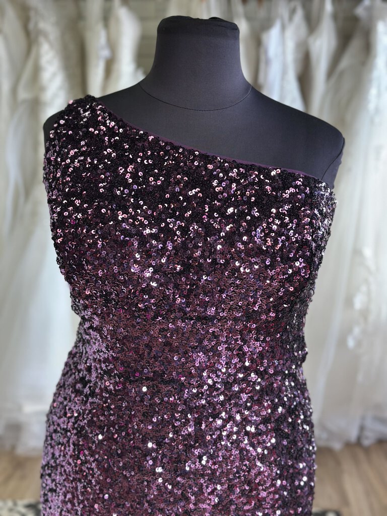 Jules & Cleo One Shoulder Sequin Dress 24