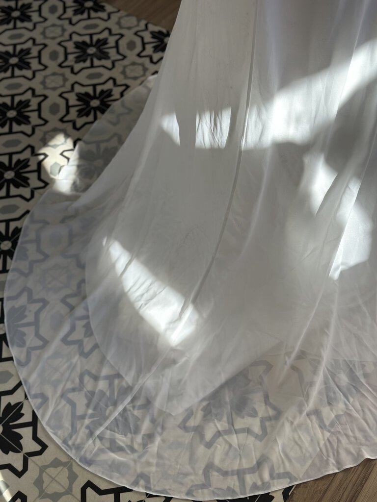 JJ's House Lace Top Sleeve Bridal Gown 12