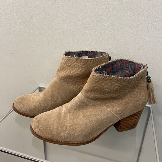 Toms Beige Suede Star Detail Ankle Booties 8