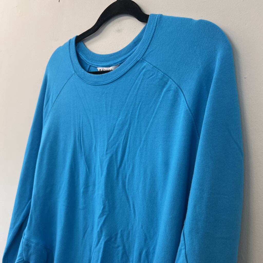 Athleta Soft Blue Crew Neck Long Sleeve Top Medium