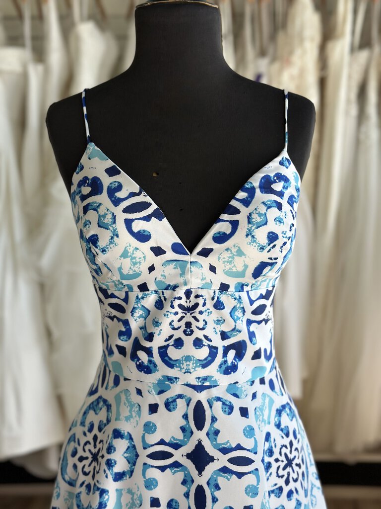 Betsy & Adam Printed A-Line Long Formal Dress 8