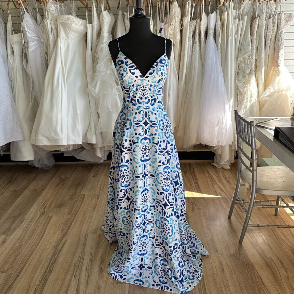 Betsy & Adam Printed A-Line Long Formal Dress 8