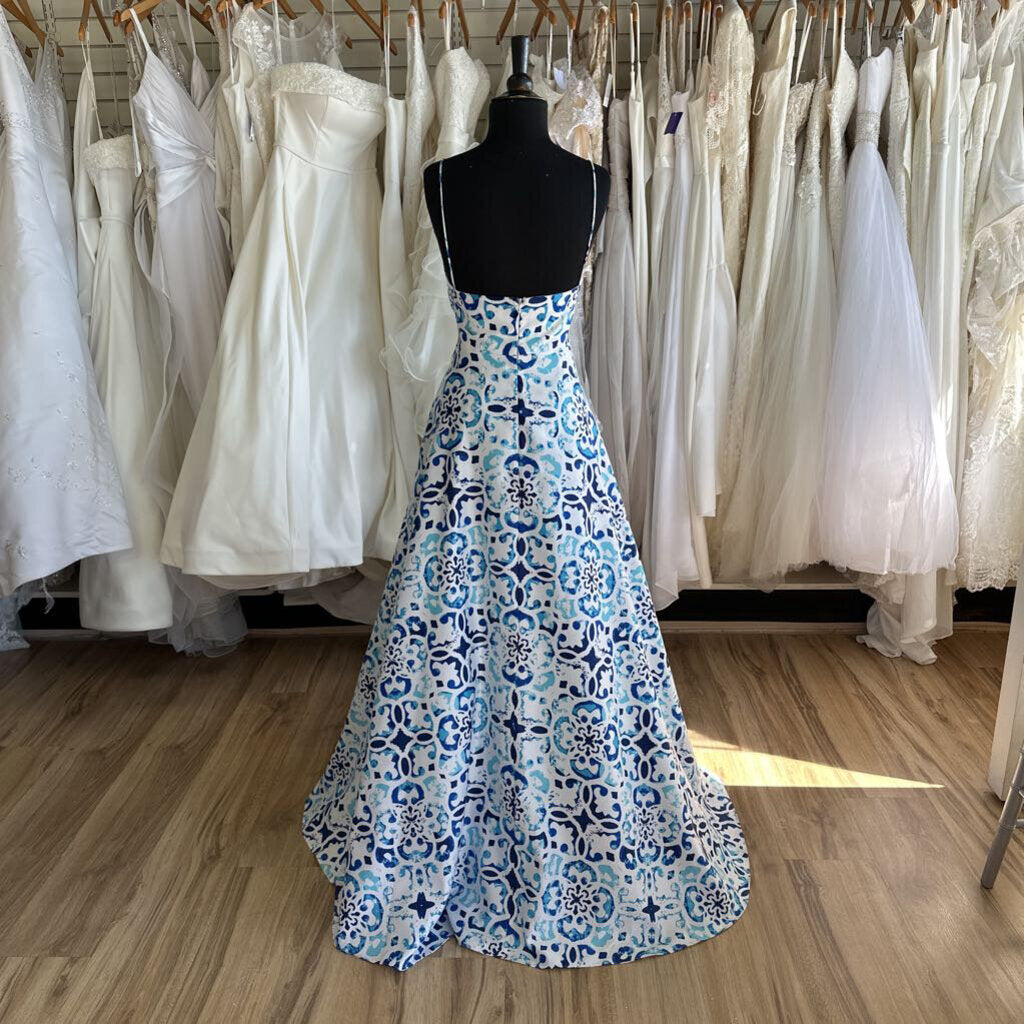 Betsy & Adam Printed A-Line Long Formal Dress 8