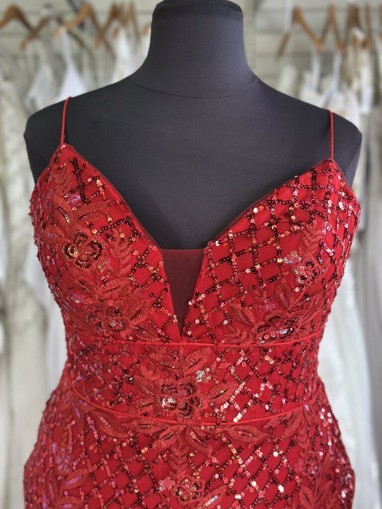 Ellie Wilde Red Sequin Fitted Long Gown 18