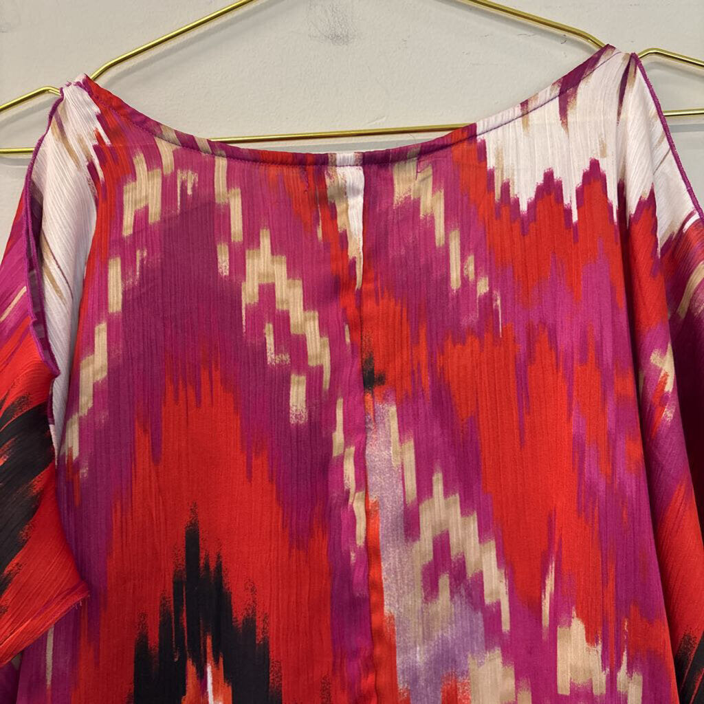 Heart Soul Red/ Multi Print Cold Shoulder Top Medium