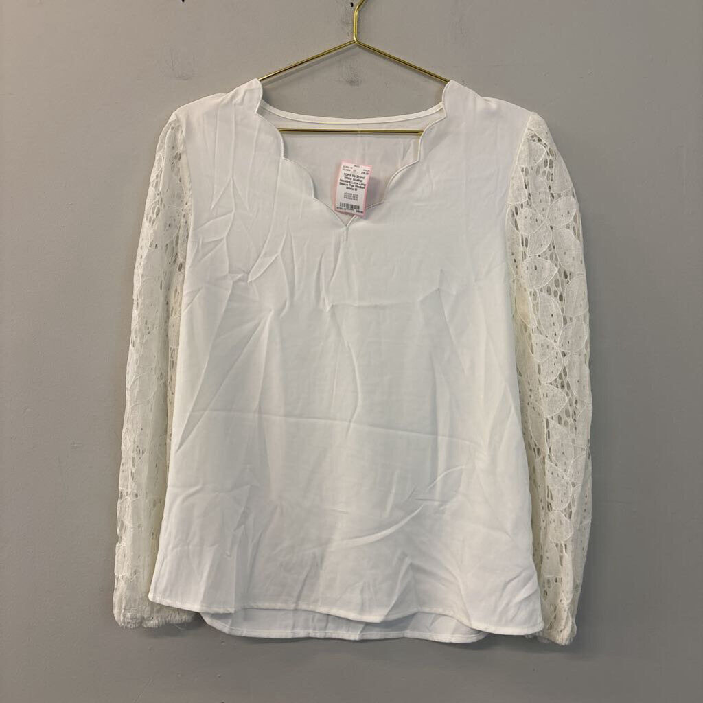 White Scallop Neckline Lace Long Sleeve Top Medium