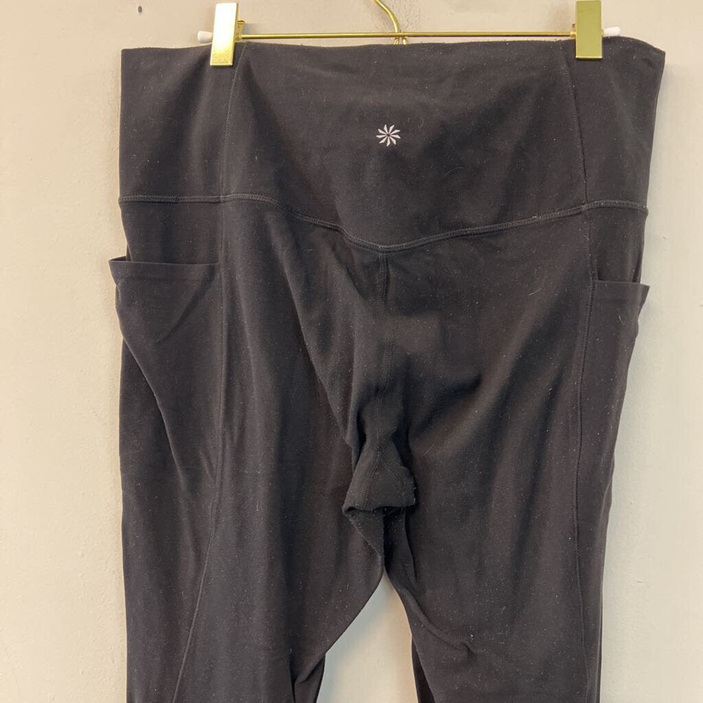 Athleta Black Cropped Leggings Large