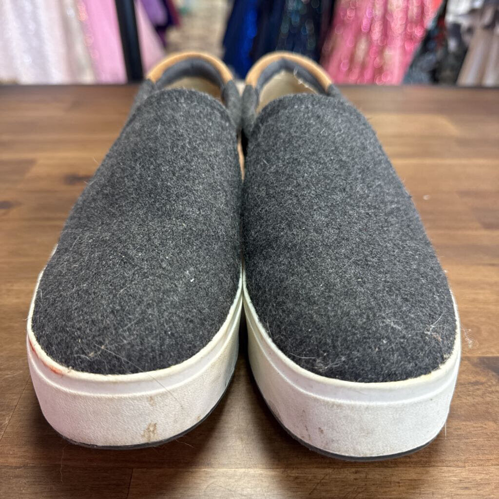 Dr. Scholl's Grey Abbot Platform Slip On Sneakers 6