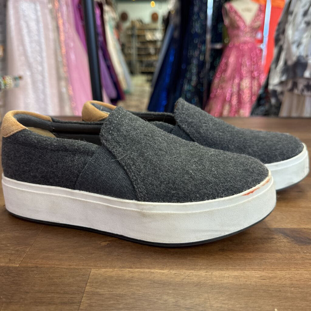 Dr. Scholl's Grey Abbot Platform Slip On Sneakers 6