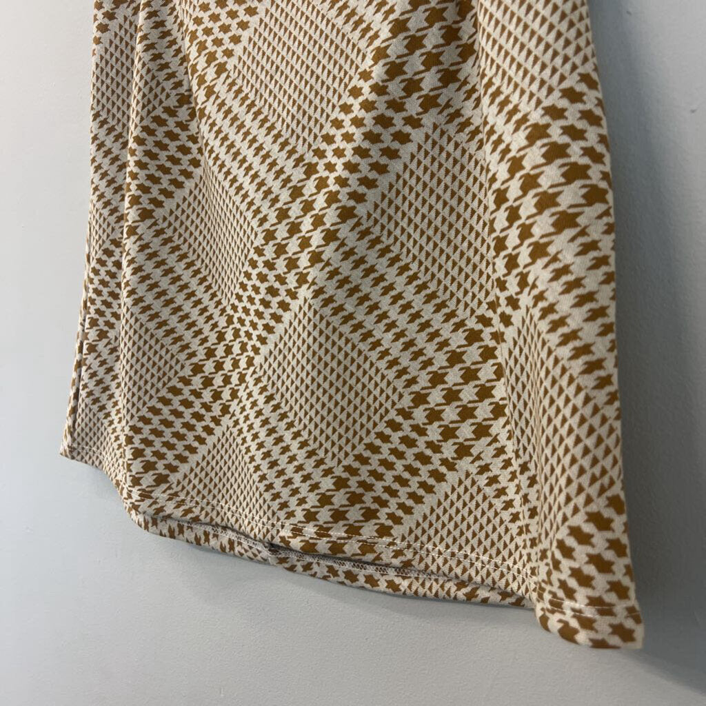 Altar'd State Brown/ Cream Houndstooth Print Mini Skirt Large