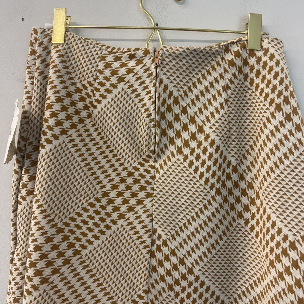 Altar'd State Brown/ Cream Houndstooth Print Mini Skirt Large
