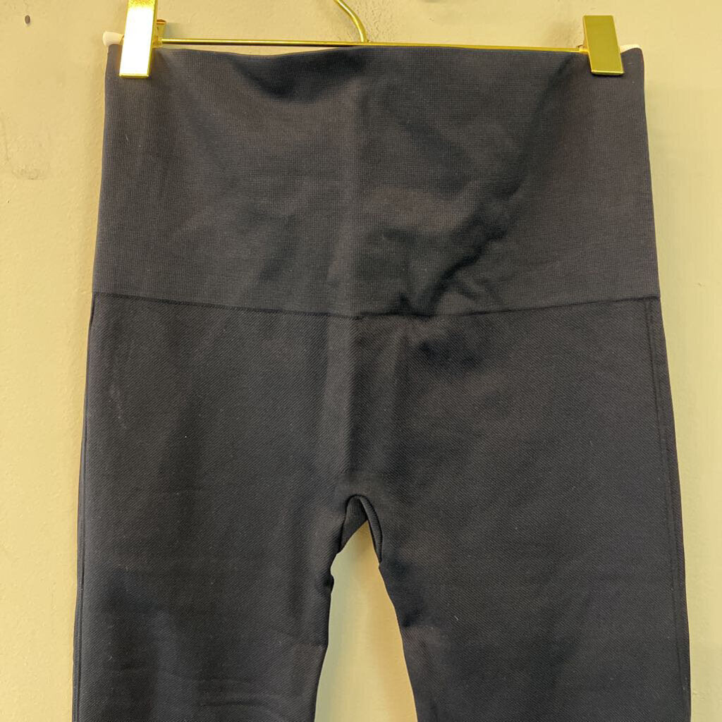 Spanx Navy Cropped Leggings Large
