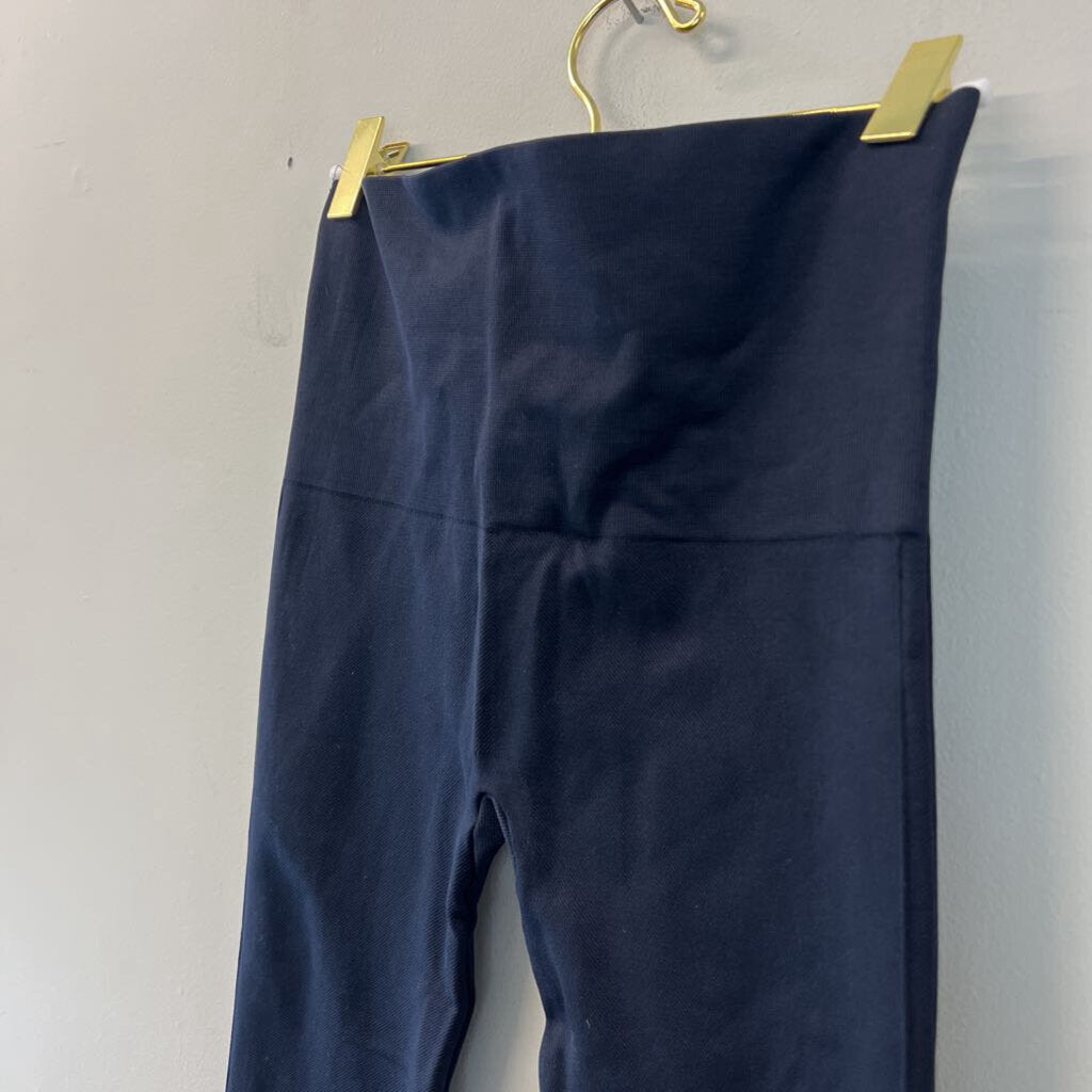 Spanx Navy Cropped Leggings Large