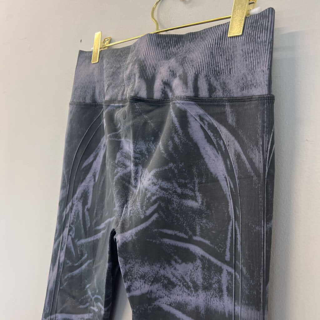 Lululemon Grey Print Cropped Leggings 8