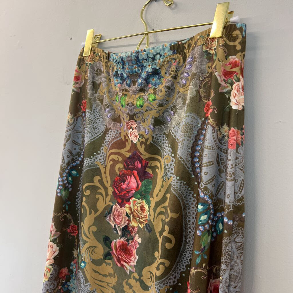 Green/ Multi Print Midi Skirt Small