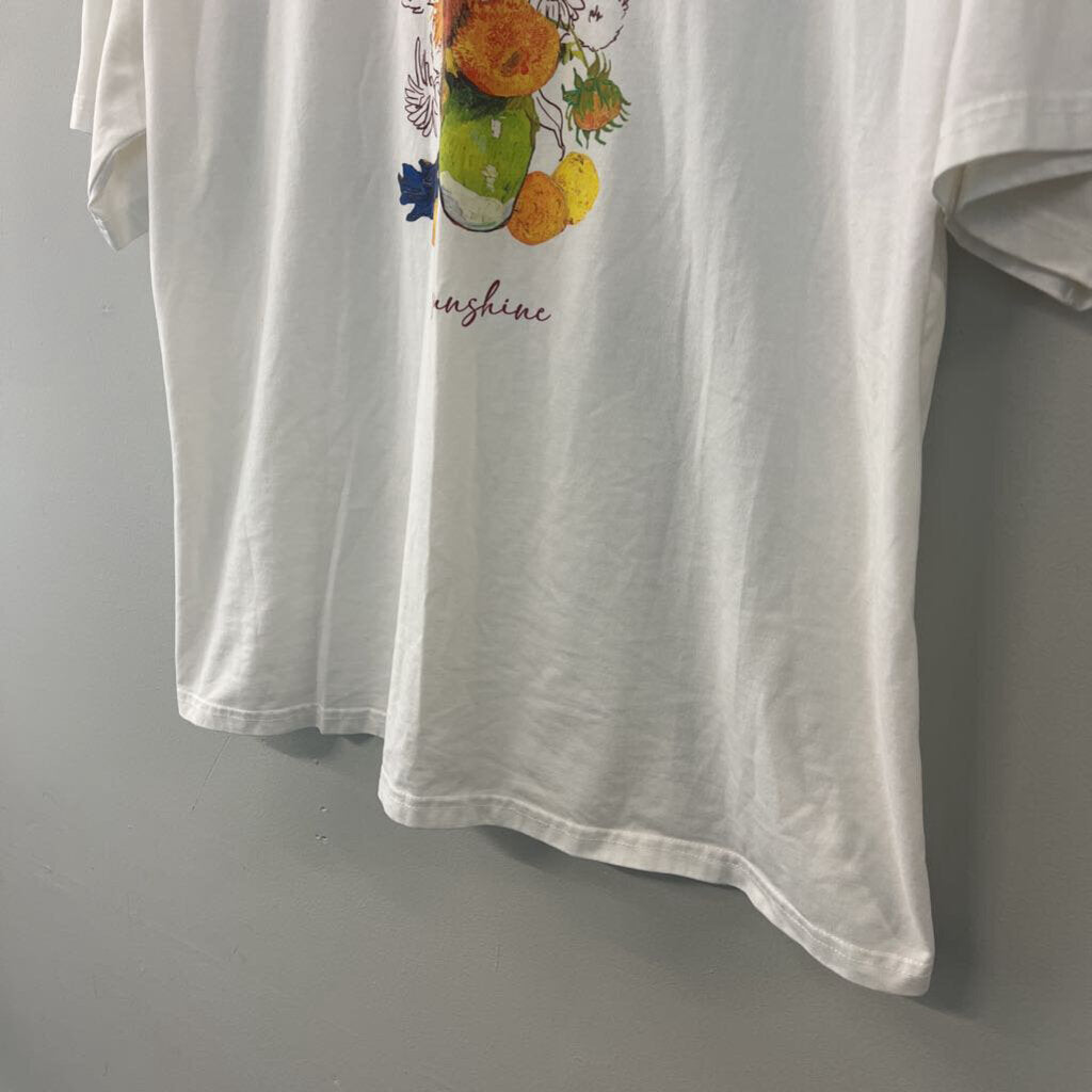 White/ Multi Flower Sunshine Short Sleeve Graphic Tee Medium