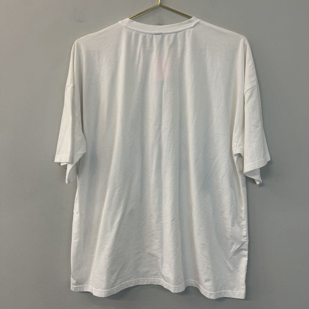 White/ Multi Flower Sunshine Short Sleeve Graphic Tee Medium