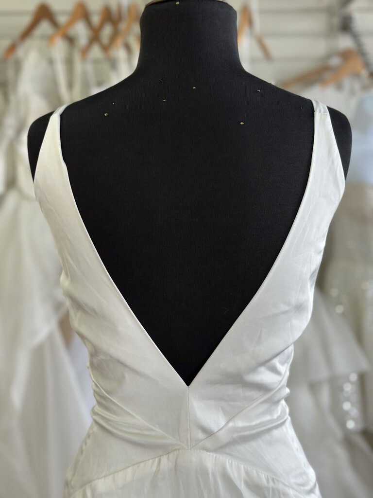 Lulus Ivory Silky Satin Sheath Bridal Gown XL