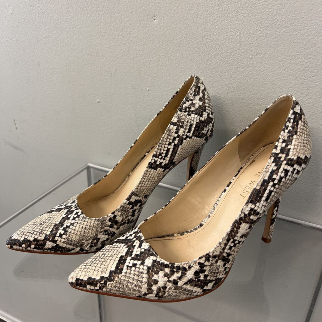 Nine West Cream/ Brown Snakeskin Print Pump Heels 8