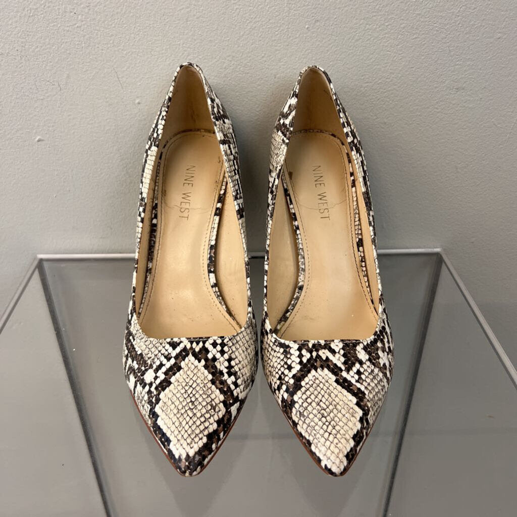 Nine West Cream/ Brown Snakeskin Print Pump Heels 8