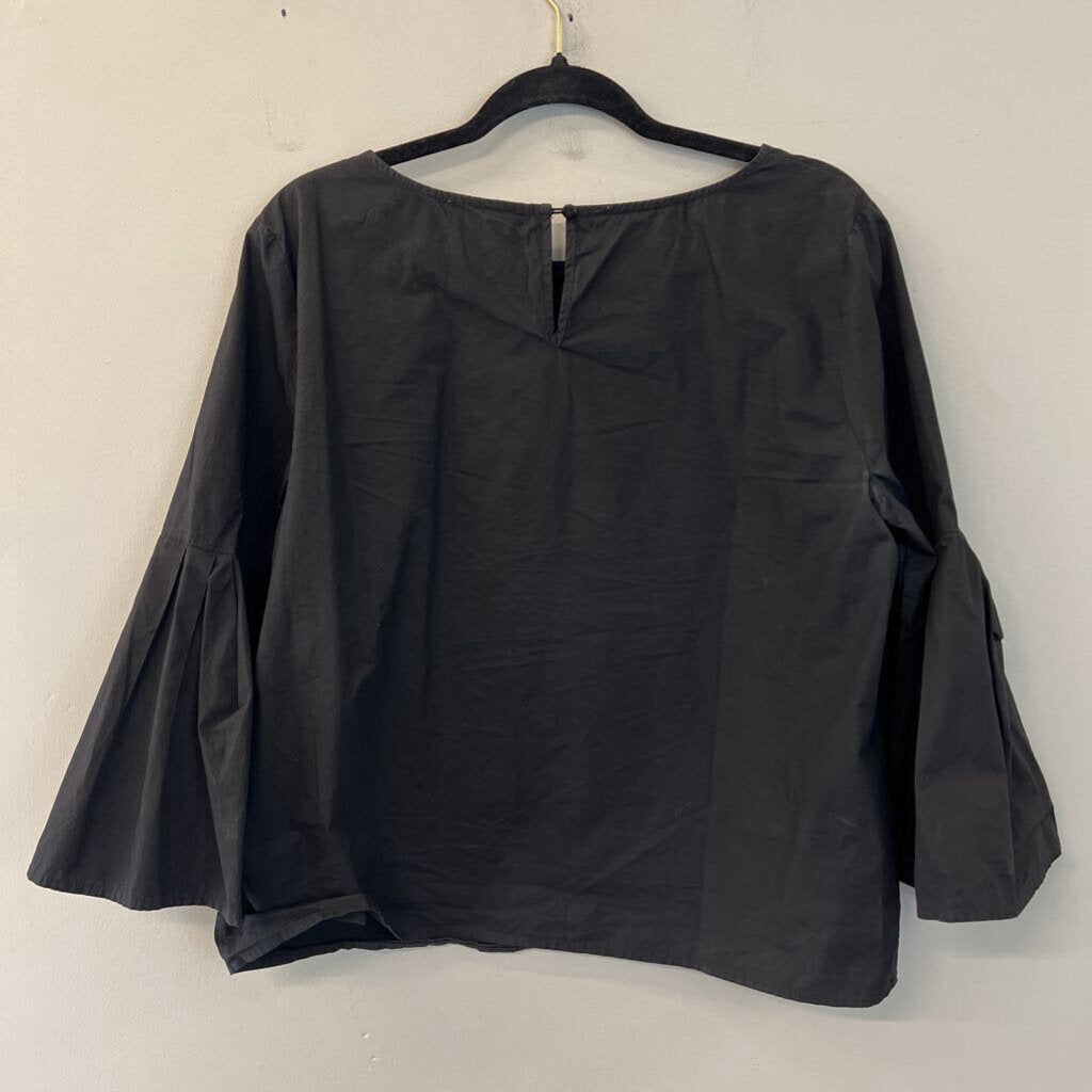 Jealous Tomato Black/ Multi Embroidered Bird Bell Sleeve Top Extra Large