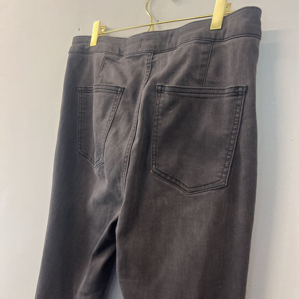 We The Free Black Denim Flare Leg Pants 30