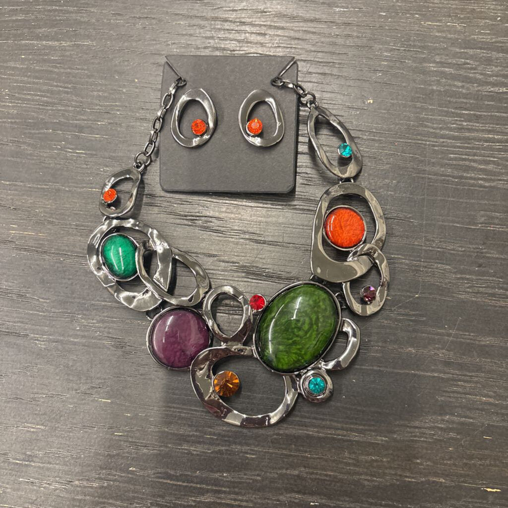 Silver/ Multi Stone Necklace/ Earrings Set