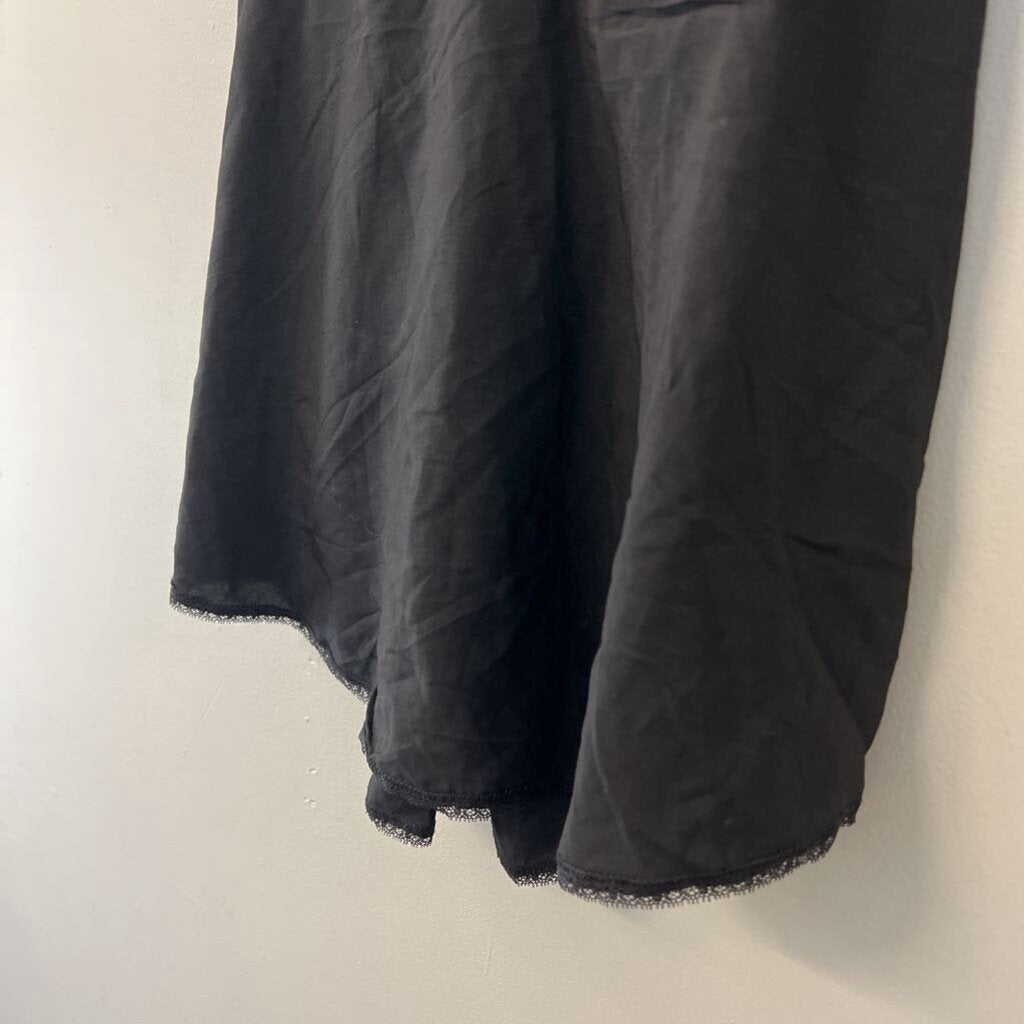 Love Stitch Black Lace Edge V Neck Tank Top Large