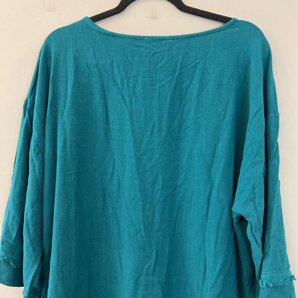 Umgee Teal 3/4 Sleeve Frayed Detail Top Small