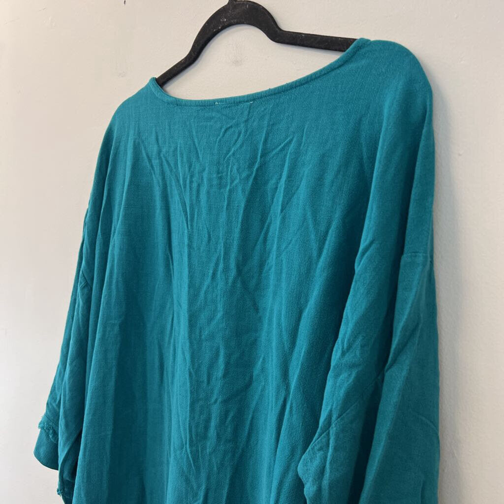 Umgee Teal 3/4 Sleeve Frayed Detail Top Small