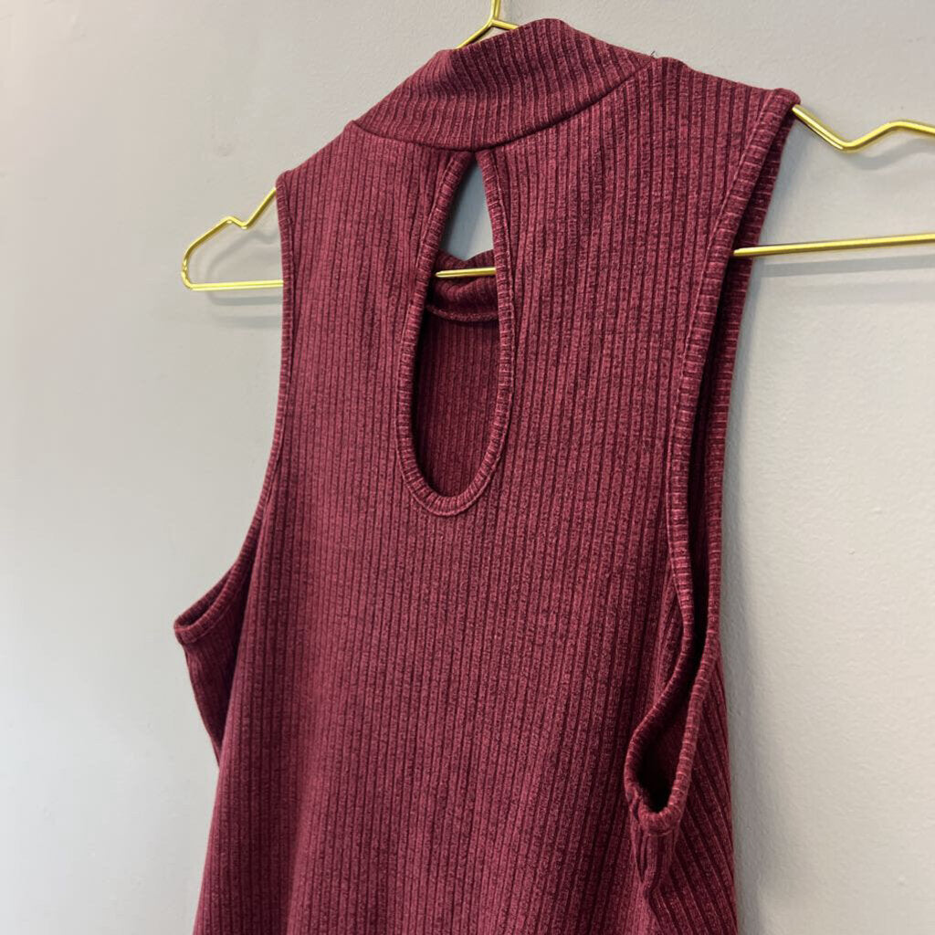 Burgundy Ribbed Mock Neck Sleeveless Top Large