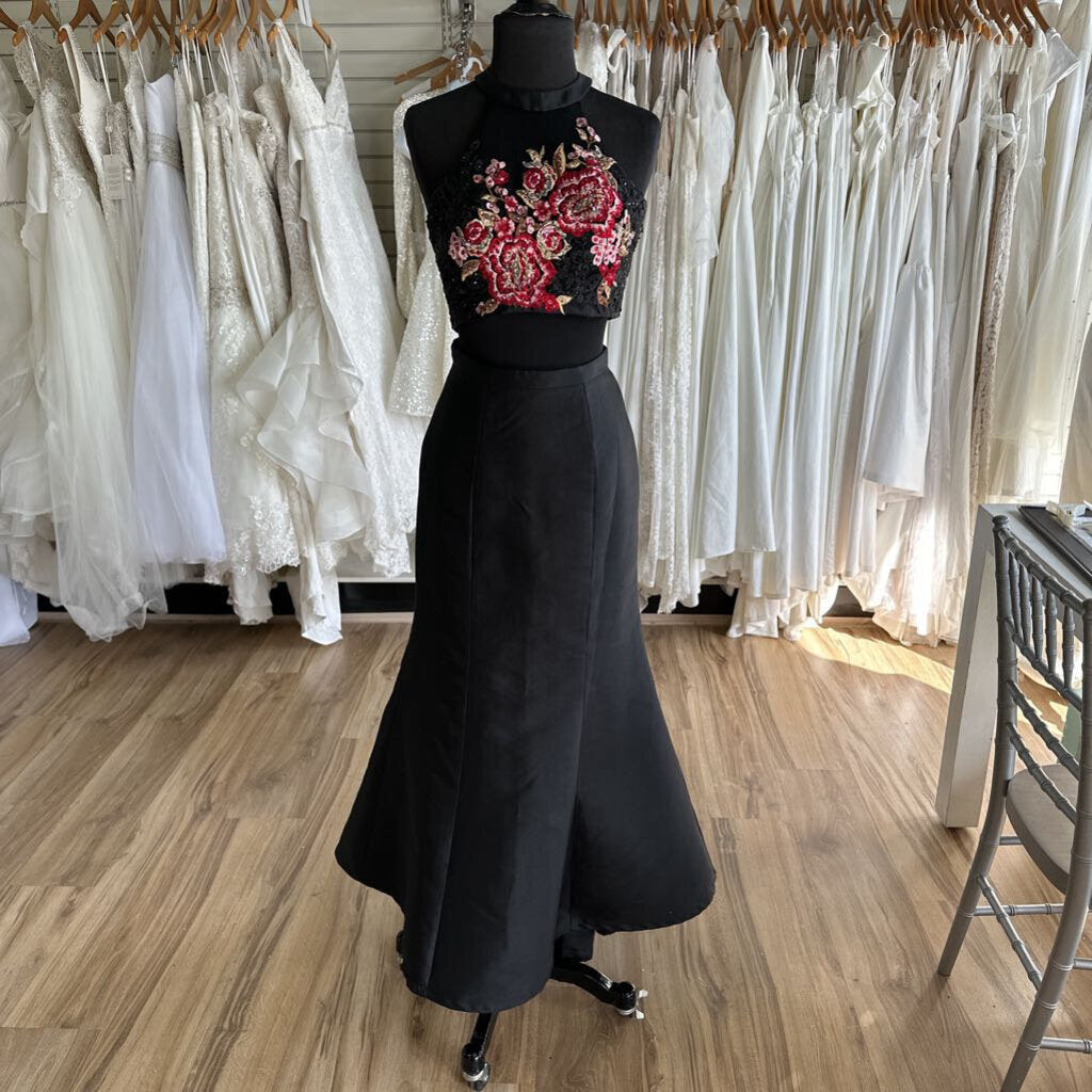 Camille Embroidered Top Two Piece Long Formal 2