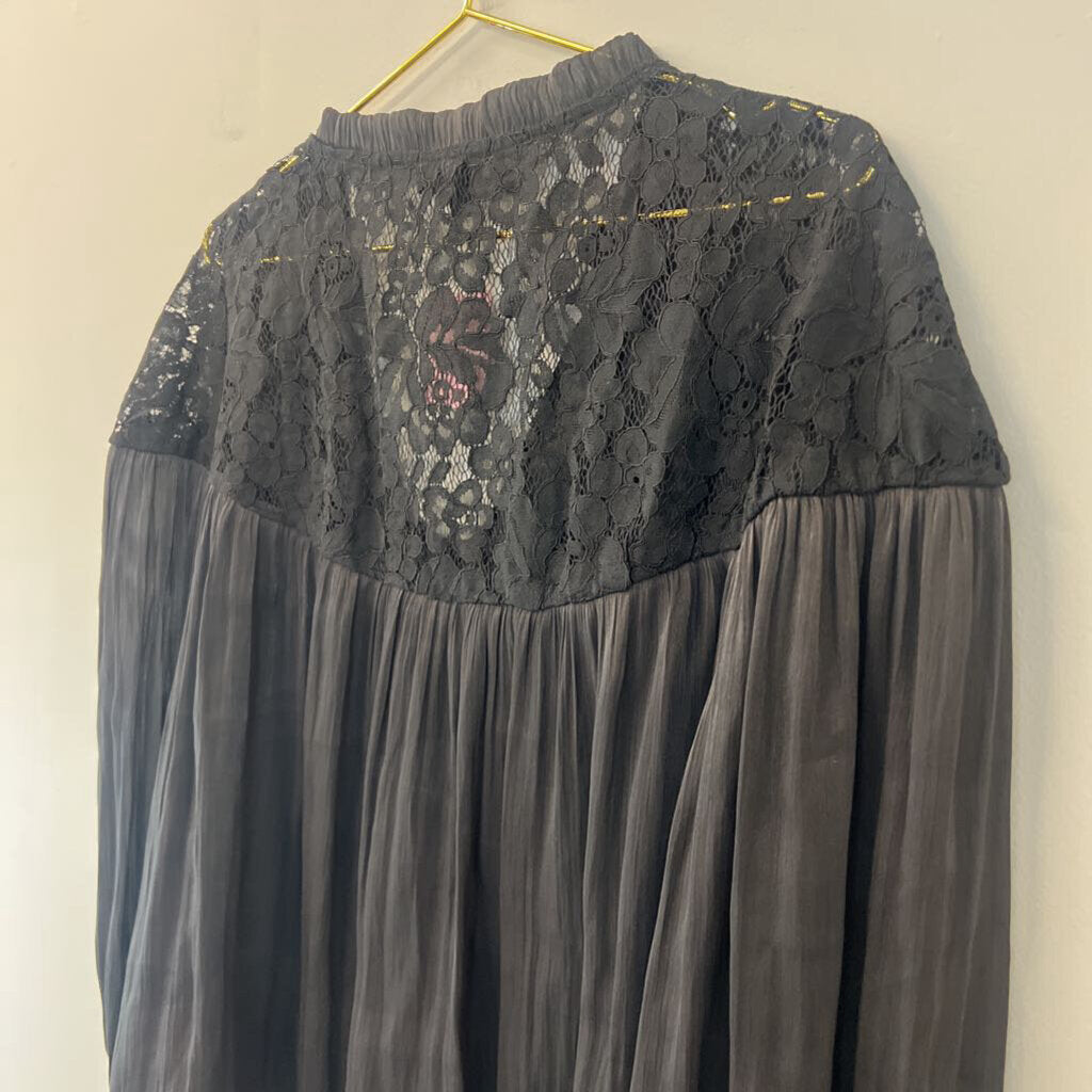 Aeom Black Shiny Lace Detail Long Sleeve Top Large