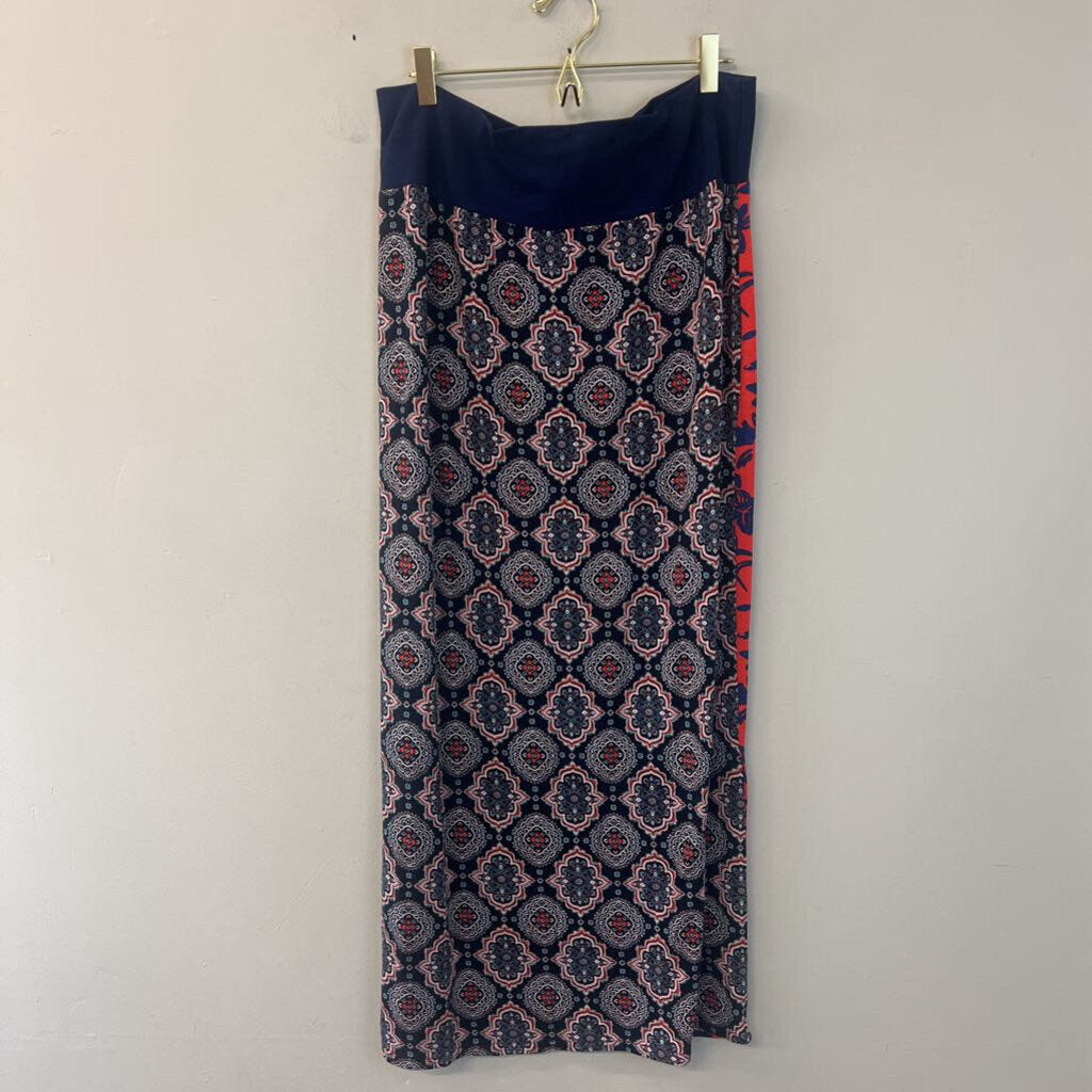 Black/ Red/ Blue Print Reversible Sides Maxi Skirt Large