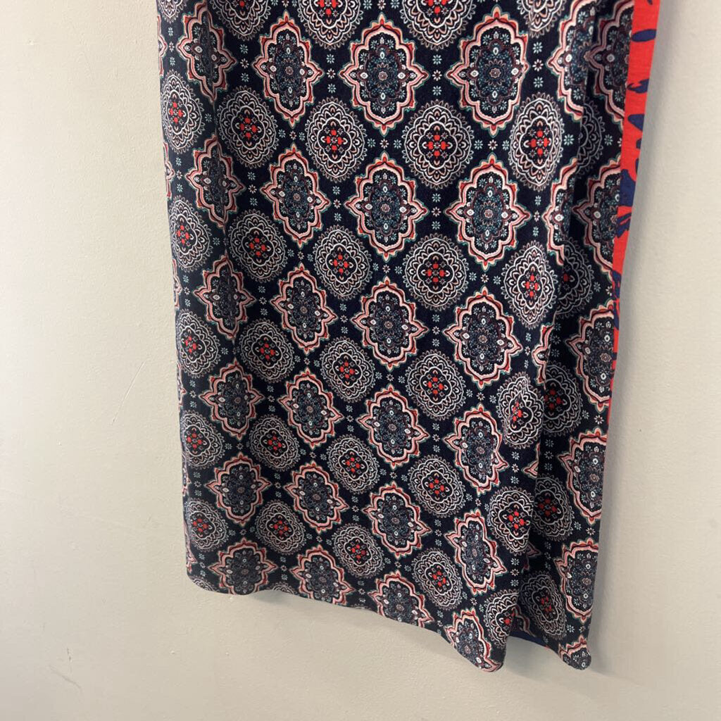 Black/ Red/ Blue Print Reversible Sides Maxi Skirt Large