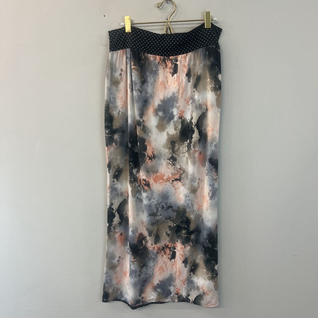 Black/ Cream Print Reversible Sides Maxi Skirt Large