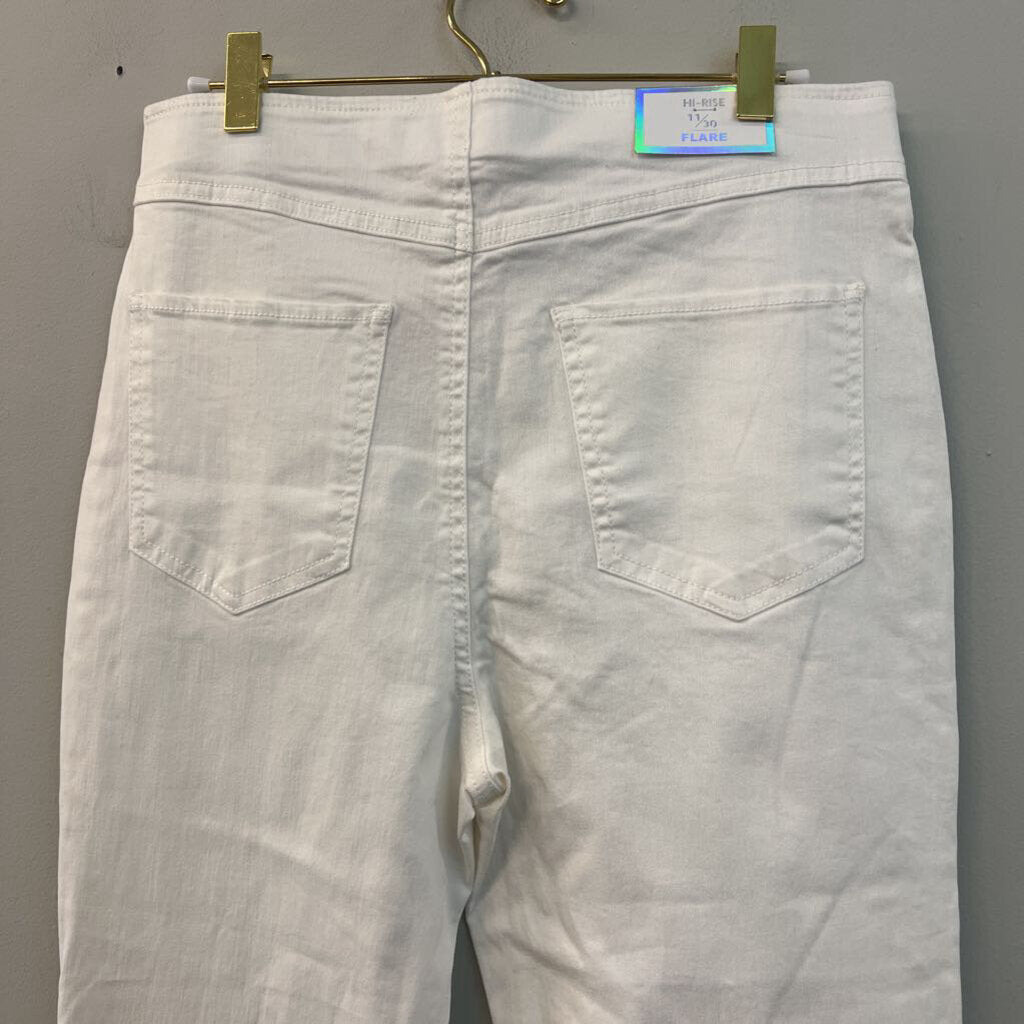 Tinseltown White High Rise Flare Pull On Jeans 11
