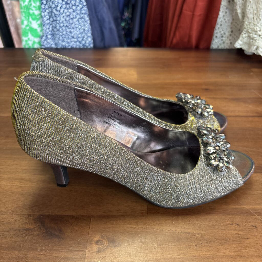 Karen Scott Silver/ Gold Sheen Shimmer Peep Toe Heels 6.5